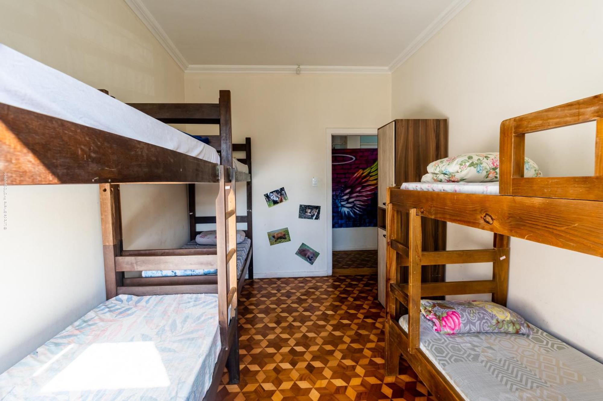 Capivara'S Hostel Куритиба Экстерьер фото